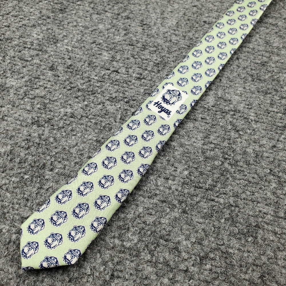 Vineyard Vines Georgetown Hoyas Silk Tie Bulldog Mascot Light Green Formal NEW - Picture 10 of 12
